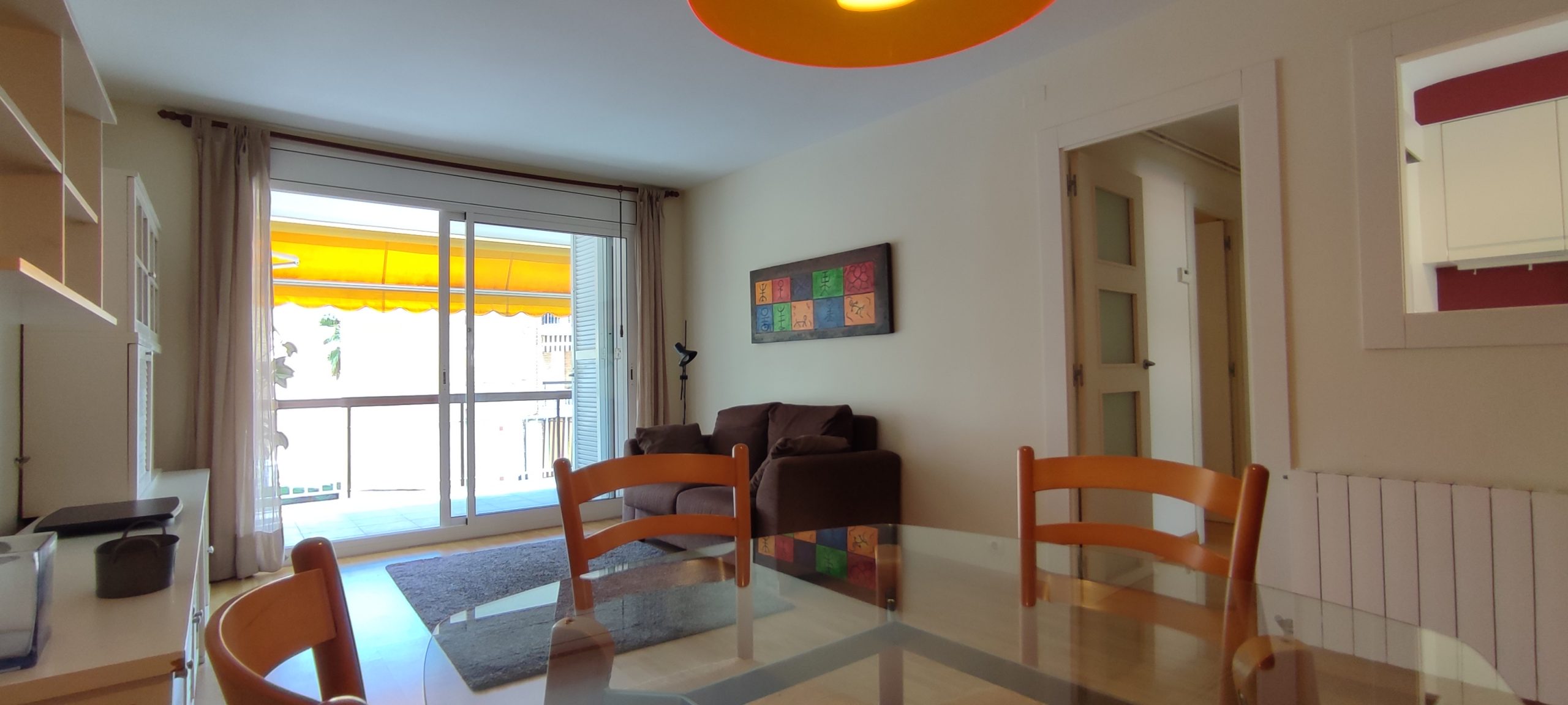 Apartamento soleado, luminoso y reformado en Gava Mar